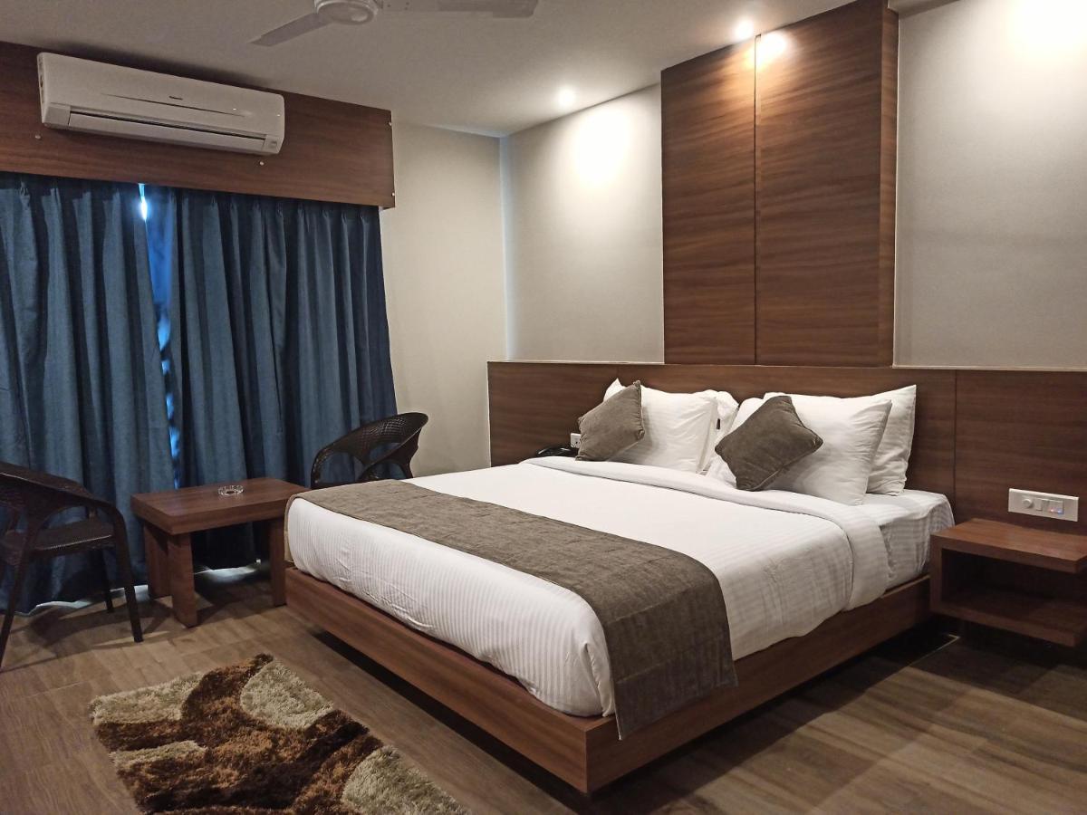 Hotel Tree Fern Dibrugarh Eksteriør bilde