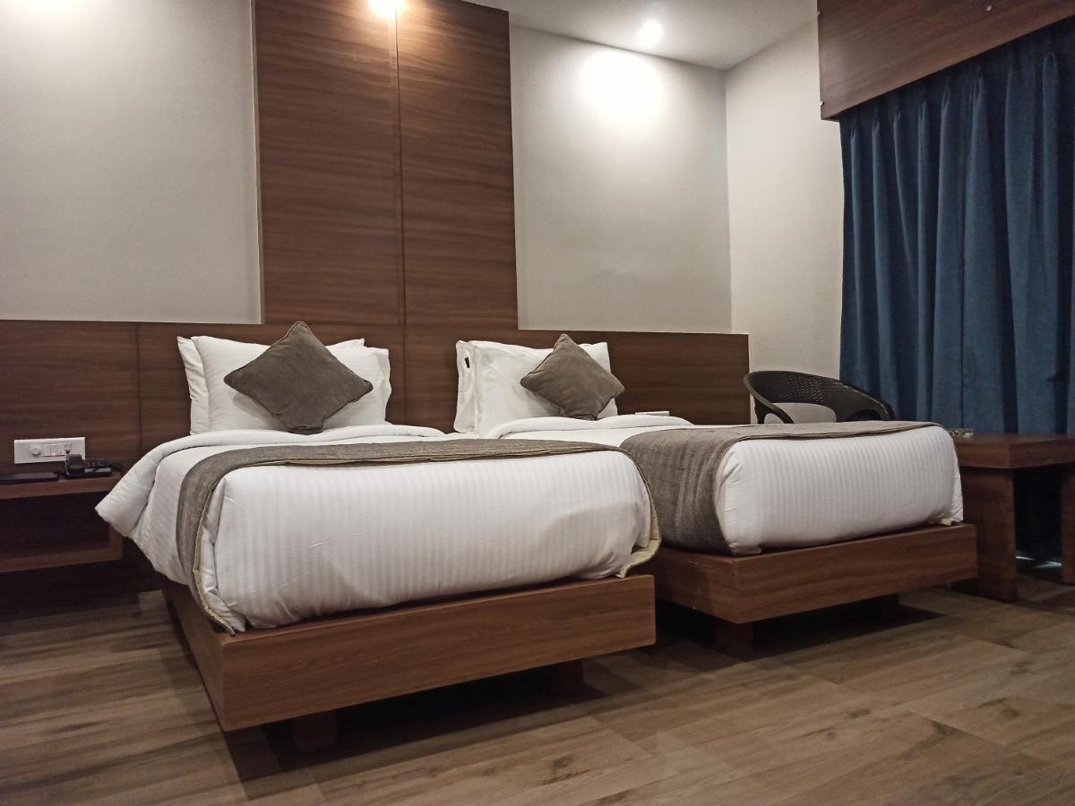 Hotel Tree Fern Dibrugarh Eksteriør bilde