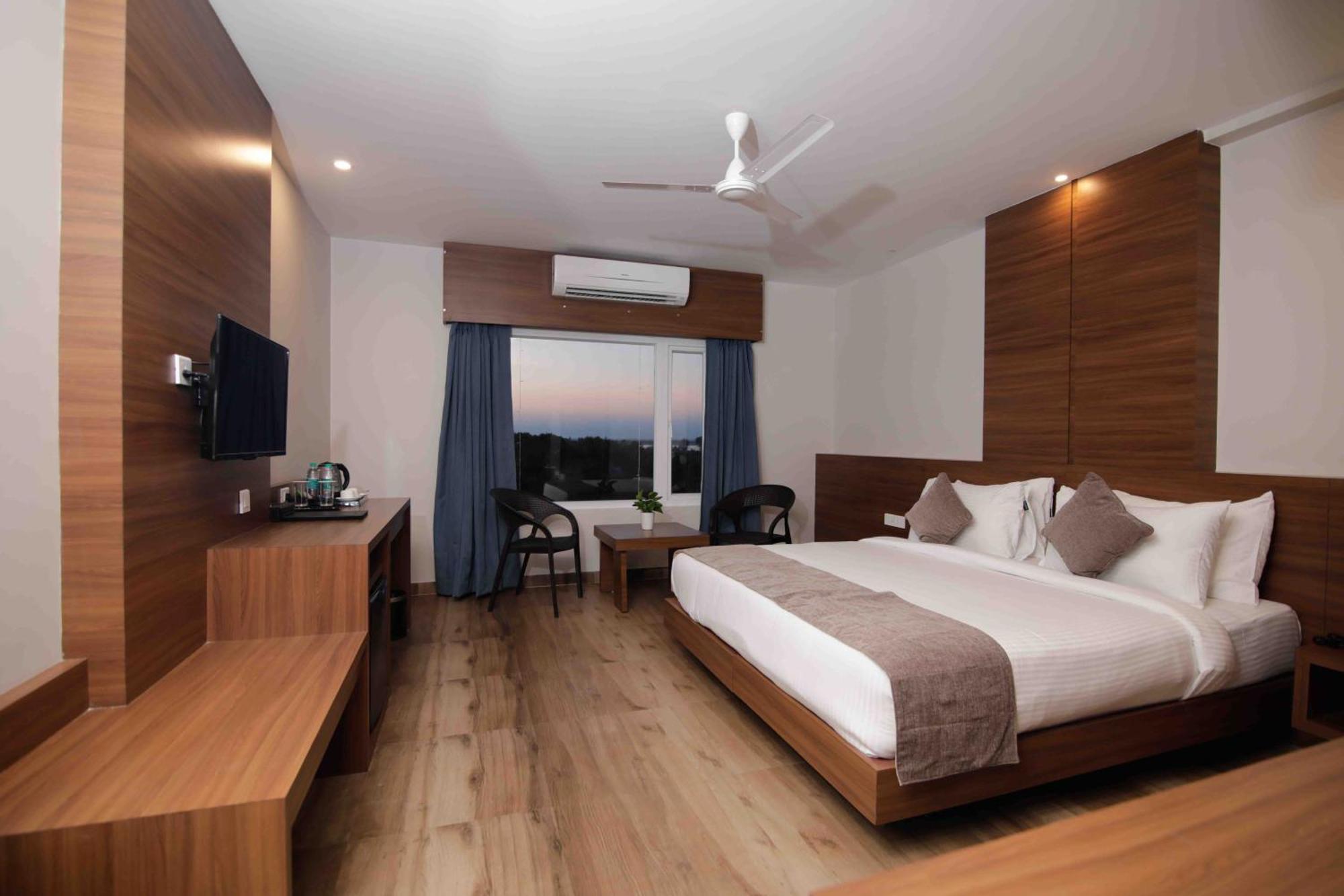 Hotel Tree Fern Dibrugarh Eksteriør bilde